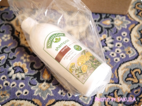 Nature’s Gate（ネイチャーズゲート）　Herbal Shampoo　梱包