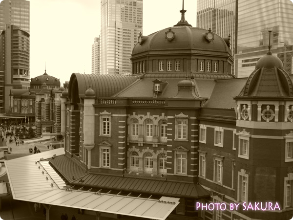 旧東京中央郵便局長室から見る東京駅